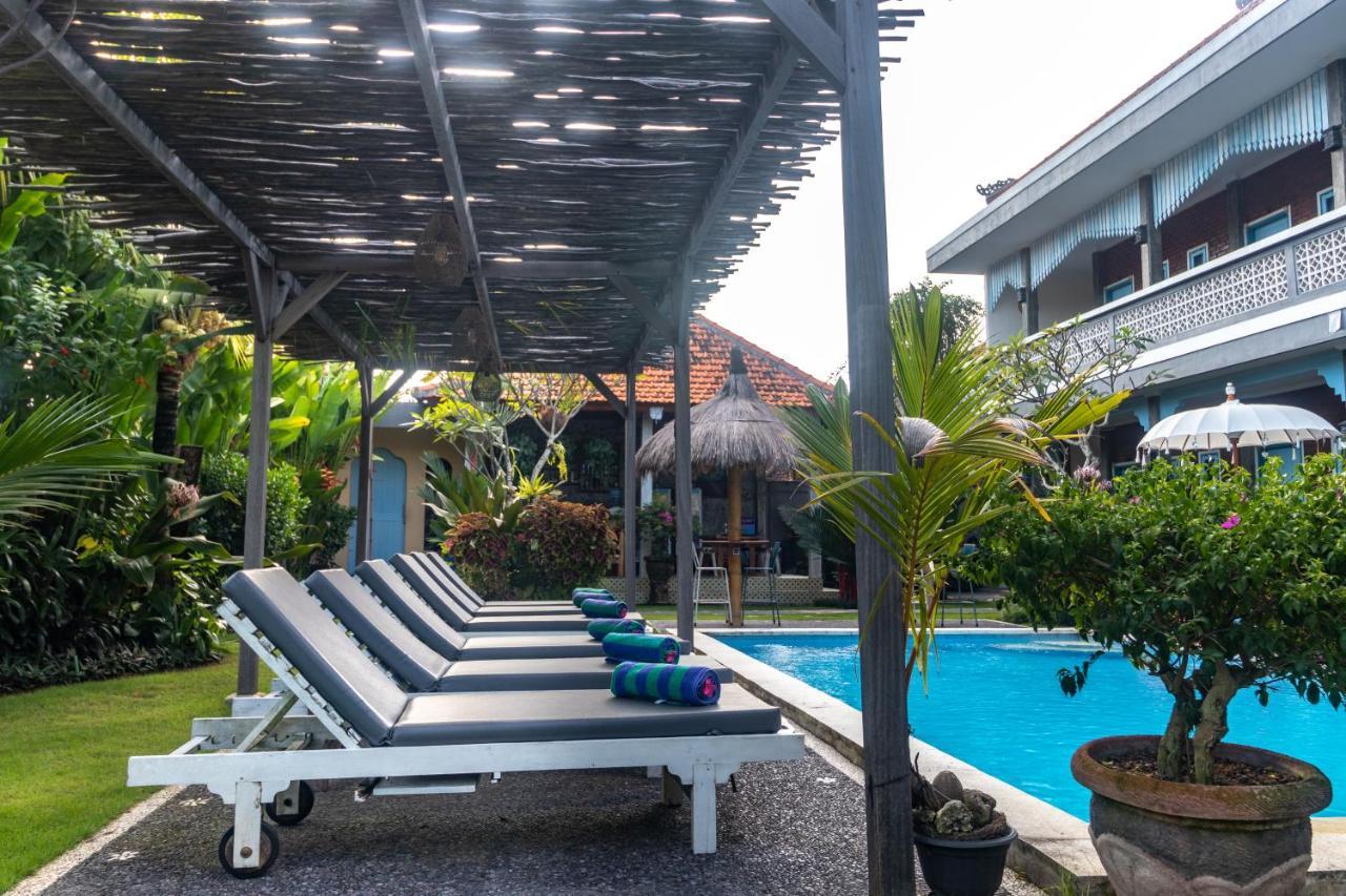 D-Anyar Stay And Surf Canggu Екстер'єр фото