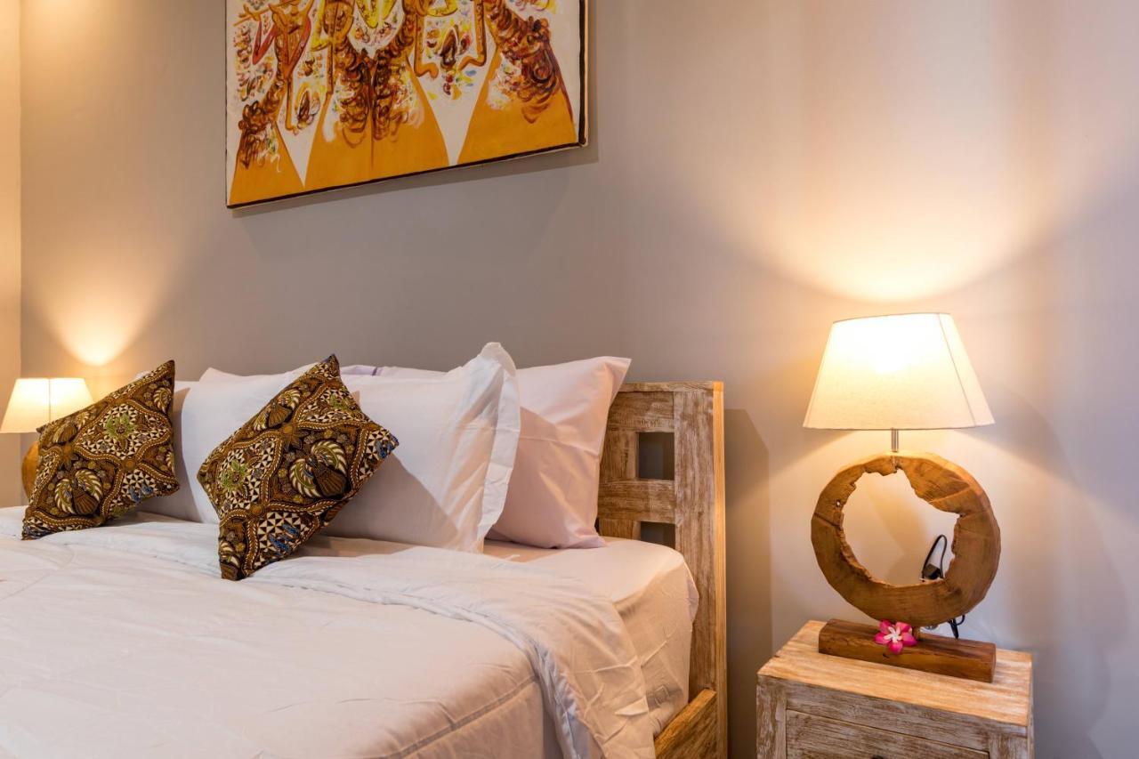 D-Anyar Stay And Surf Canggu Екстер'єр фото