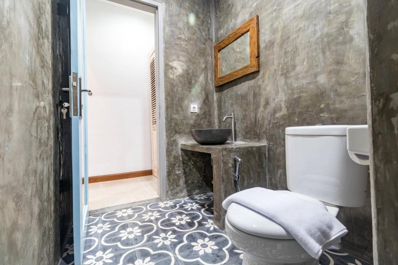 D-Anyar Stay And Surf Canggu Екстер'єр фото