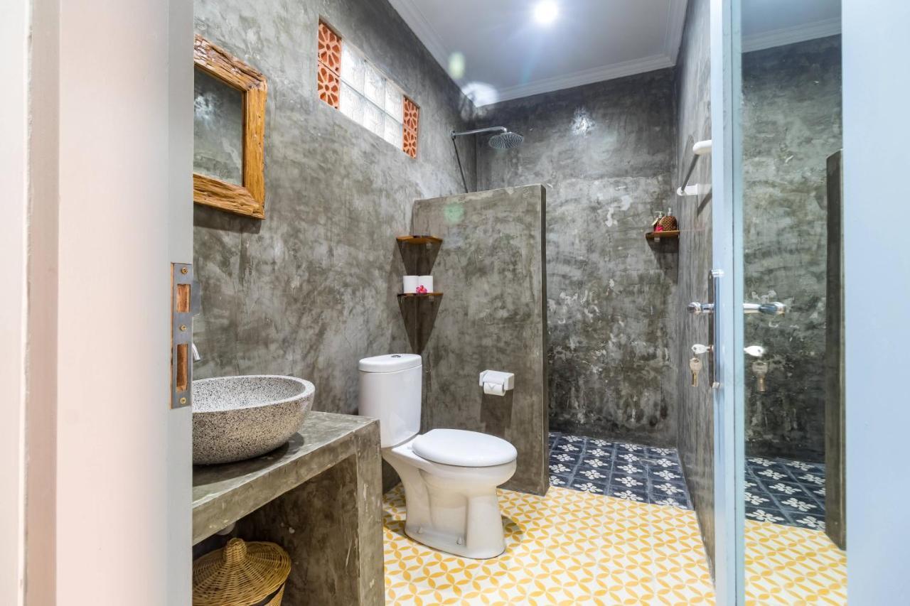 D-Anyar Stay And Surf Canggu Екстер'єр фото